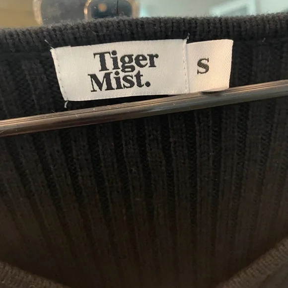 NWOT Tiger Mist Sweater - Picture 5 of 5